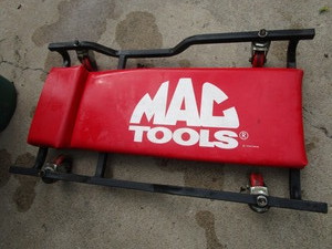 lot 117 image: MAC Creeper