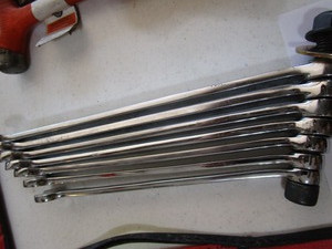 lot 121 image: MAC Combo Metric Wrenches