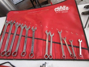 lot 124 image: MAC Combo Wrenches
