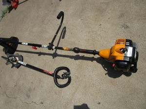 lot 175 image: Poulan Weed Whip & Brush Cutter Head