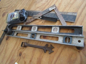 lot 190 image: Squares, Levels, Sliding Bevel, Steel Wool