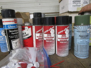 lot 229 image: Mixed Aerosol Cans