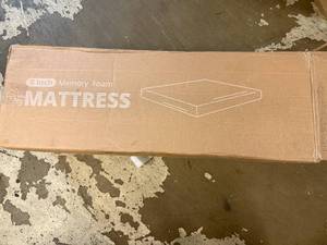 lot 50 image: 8in Full Sized Memory Foam Mattress