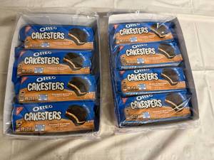 lot 110 image: 2 Packs of Oreo Cakesters - Peanut Butter