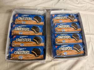 lot 113 image: 2 Packs of Oreo Cakesters - Peanut Butter