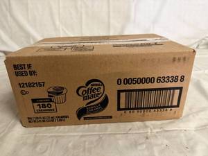 lot 117 image: 180 Pack of Coffee Mate Cream Packets - Vanilla Caramel