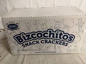lot 122 image: Box of Donde Bizcochitos Snack Crackers