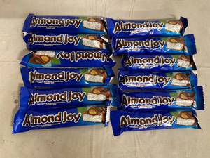 lot 196 image: 12 Almond Joy Bars