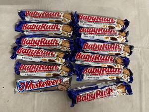 lot 201 image: 12 Baby Ruth Candy Bars