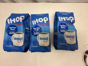 lot 25 image: 3x 12oz Ihop Signature Blend