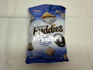 lot 46 image: 7x 4.25oz Muddy Buddies-Cookies & Cream