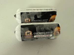 lot 86 image: CC. 2x 1lb Certified Angus Beef-73% Lean 27%Fat