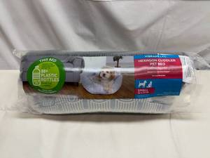 lot 102 image: MM. Hexagon Cuddler Pet Bed-Small