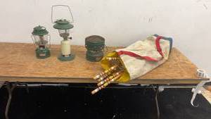 lot 49 image: Vintage Coleman Lanterns and Croquet Set