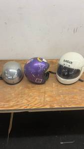 lot 98 image: Set of 3 Assorted Motorcycle Helmets