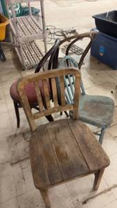 lot 201 image: Set of 4 Vintage Wooden Chairs - Various Styles