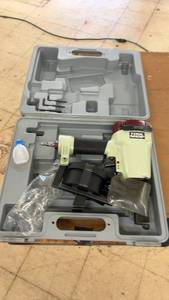 lot 206 image: Tool Shop Coil Roofing Nailer with Hard Case