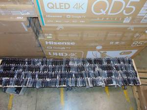 lot 8 image: 310 Vizio OEM Original XRT270 Voice TV Remotes