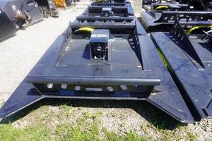 lot 16 image: Brand New Universal Mount Bobcat Skid Loader Skid Steer 80 Brush Mower Attachment