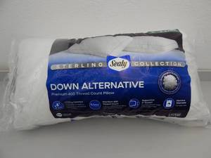 lot 6 image: Set of 2 Sealy King Down Alternative Pillows