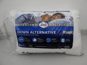lot 7 image: Set of 2 Sealy StandardQueen Down Alternative Pillows