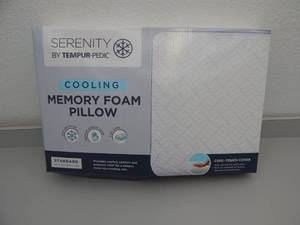 lot 38 image: Tempur-Pedic Serenity Cooling Memory Foam Pillow