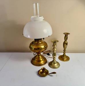 lot 19 image: Vintage Kerosene Style Brass Lamp and Candlesticks