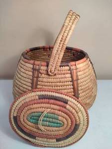 lot 12 image: Native American Hand-Woven Basket with Lid and Handle