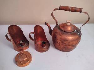 lot 41 image: Vintage Copper Collection