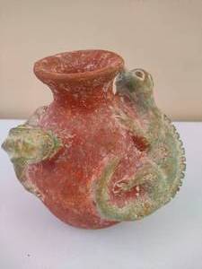 lot 36 image: Terra Cotta Iguana Vase