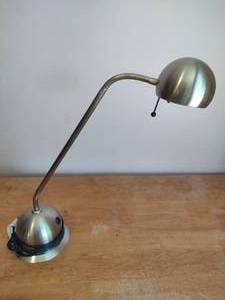 lot 185 image: Gooseneck Desk Lamp