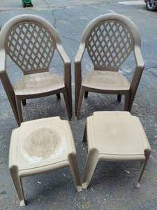 lot 228 image: Two Plastic Chairs wOttomans
