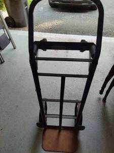 lot 250 image: Craftsman DollyHand Truck