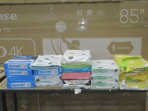lot 18 image: Over 18000 Sheets Mixed Pastel Paper