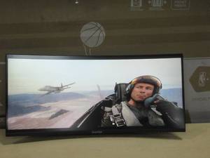 lot 20 image: Viotek GNV34DB 34 Ultrawide QHD Curved Gaming Monitor  219 1440p 100Hz VA Panel w 3 HDMI Ports Thin Line On Screen