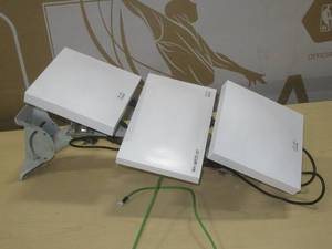 lot 37 image: Cisco Meraki MR74-HW Wireless Access Point With MR-ANT-25 Antenna