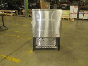 lot 43 image: Silver King SKMAJ212 gal Refrigerated Milk Dispenser w (2) Valves - Stainless, 115v