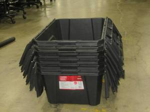 lot 47 image: 6 Husky 18 Gal. Flip Top Storage Bin in Black