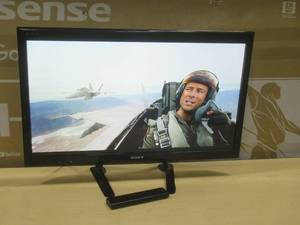 lot 51 image: Sony KDL-32EX500 32 1080p LCD TV