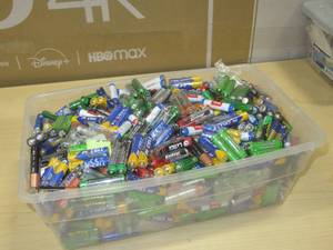 lot 56 image: 16 Pounds AAA Batteries Over 500 Pair Of Batteries