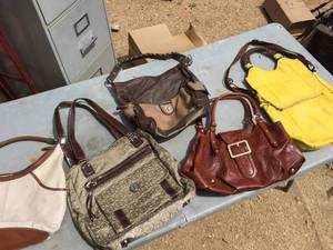 lot 168 image: (5) Designer Womens Purses - The Sak - Maxx - Rosetti - Giani Bernini - Tignanello