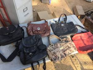 lot 177 image: 5 Womens Designer PursesHandbags