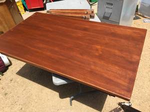 lot 187 image: MCM Lycoming Furniture Co. Table