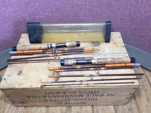 lot 262 image: Vintage Twin 6 Pc Fishing Rods in Daiwa Case