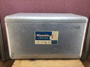 lot 317 image: Nifty MCM Cronstroms Hiawatha Cooler - Look These Up