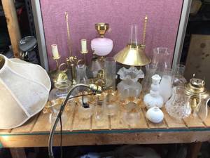 lot 328 image: Group Vintage Electric Lamps - Shades - Parts - Gooseneck Floorlamp