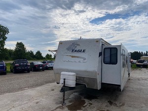 lot 1 image: 2008 Jayco Eagle