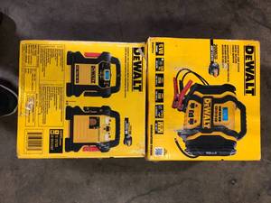 lot 59 image: Lot of DEWALT 1600 Peak Amp Jump Starter with Digital Compressor and USB Power Bank   Customer Returns See Pictures