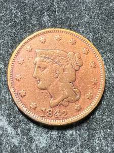 lot 21 image: 1842 US BRAIDED HAIR LARGE CENT