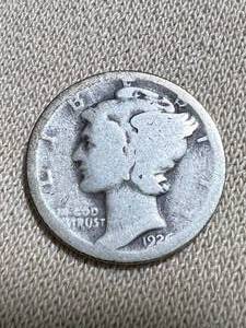lot 43 image: 1926-D US MERCURY DIME